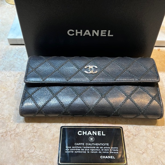 CHANEL Handbags - Authentic Chanel Diamond Stitch long wallet